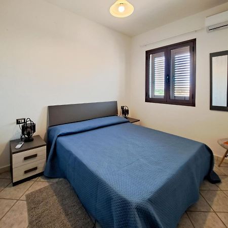 Appartamento Trilocale Vicino Al Centro Di San Teodoro 圣特奥多罗 外观 照片
